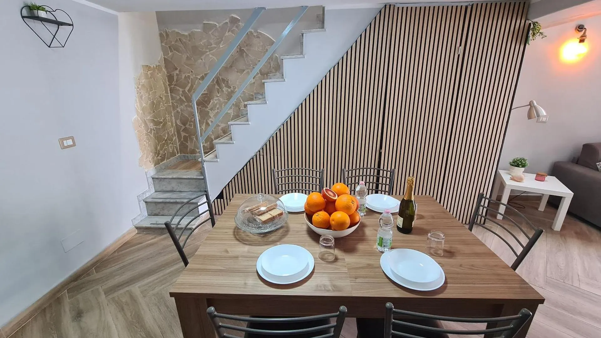 アパート カターニアLa Casa Di Roccoアパートメント
